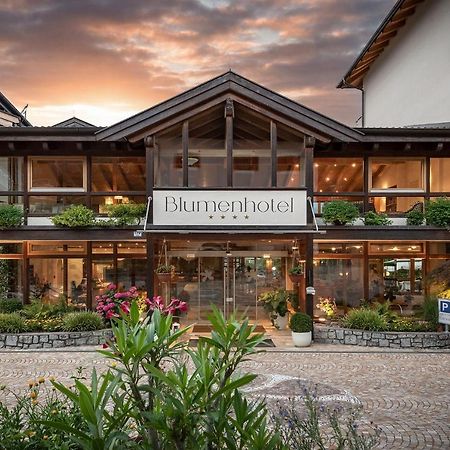 Baumgartner'S Blumenhotel Schenna Exterior photo